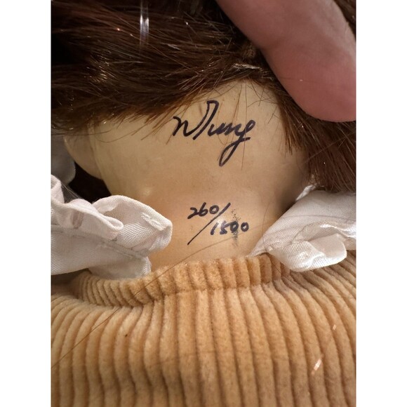William Tung Wooden Doll Alissa Original Clothing Signed Numbered 260/1500  19” - Picture 5 of 15